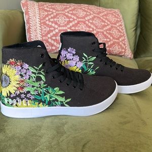 EMBROIDERED FLORAL NOBULL HIGH TOP TRAINERS